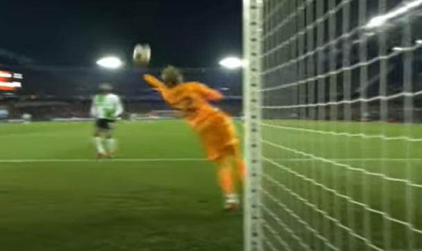 大胜当中暴露隐患，瓜迪奥拉能否抓住利物浦弱点？