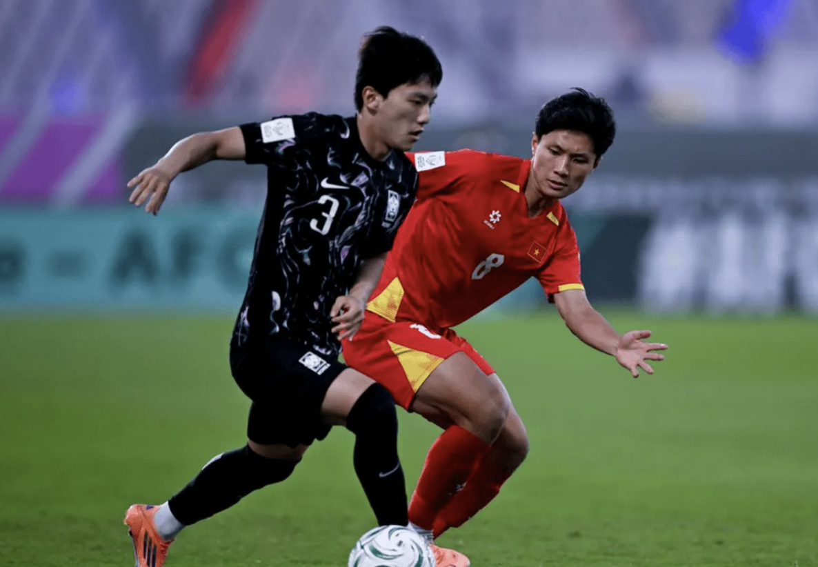 云开体育官网-8-9落败！韩国人气炸：巨大耻辱！23年首负越南，且对手是10个人